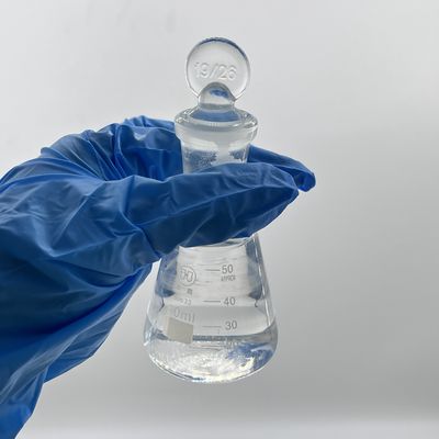 pH Değeri 7-9 Tekstil Atık Su Renksizliği İhtiyaçlarınız için Renksiz veya Açık Renkli Yapışkan Sıvı